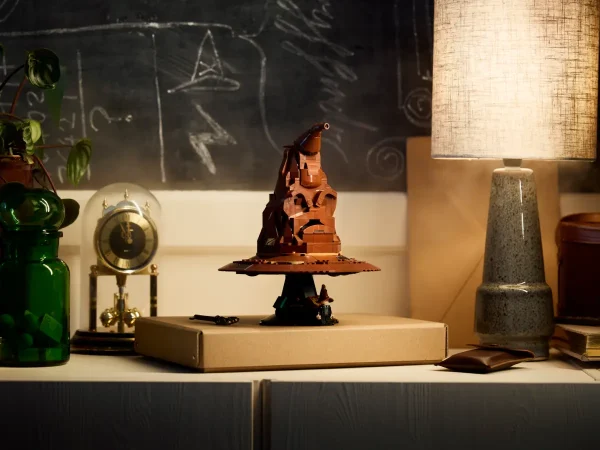 LEGO 76429 HARRY POTTER KONUŞAN SEÇMEN ŞAPKA