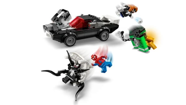 LEGO 76309 MARVEL ÖRÜMCEK ADAM, VENOM ARABASINA KARŞI