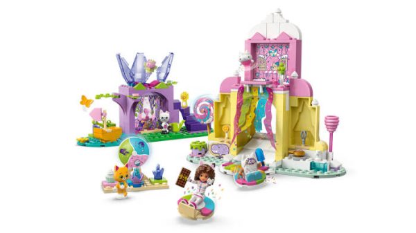 LEGO 11205 GABBY'S DOLLHOUSE TATLI ŞEKERLEME DAĞI VE KEDİ BAHÇESİ