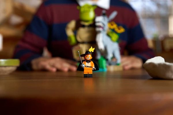 LEGO 72423 SHREK: SHREK, EŞEK VE ÇİZMELİ KEDİ