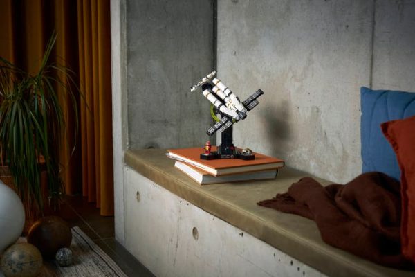 LEGO 11389 ICONS KURTULUŞ PROJESİ (PROJECT HAIL MARY)